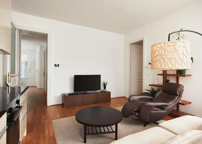 Stylish Designer Apartment At The Center Of Vienna Naschmarkt